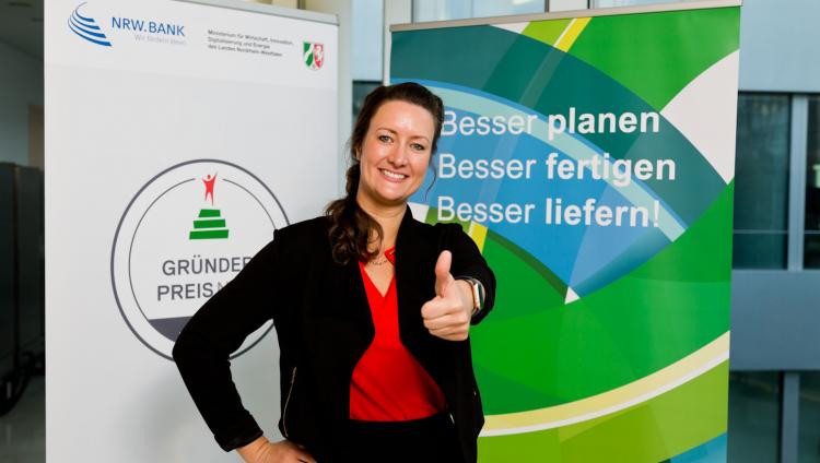 Janina Keuters, FLS GmbH