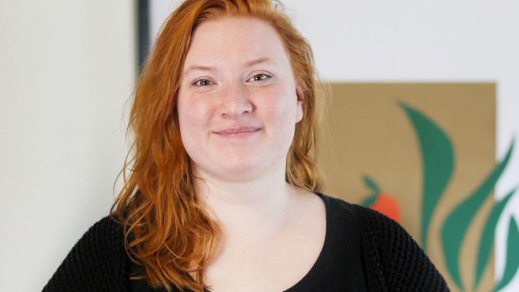 Janis Matheja, Gründerin der fairTEiLBAR